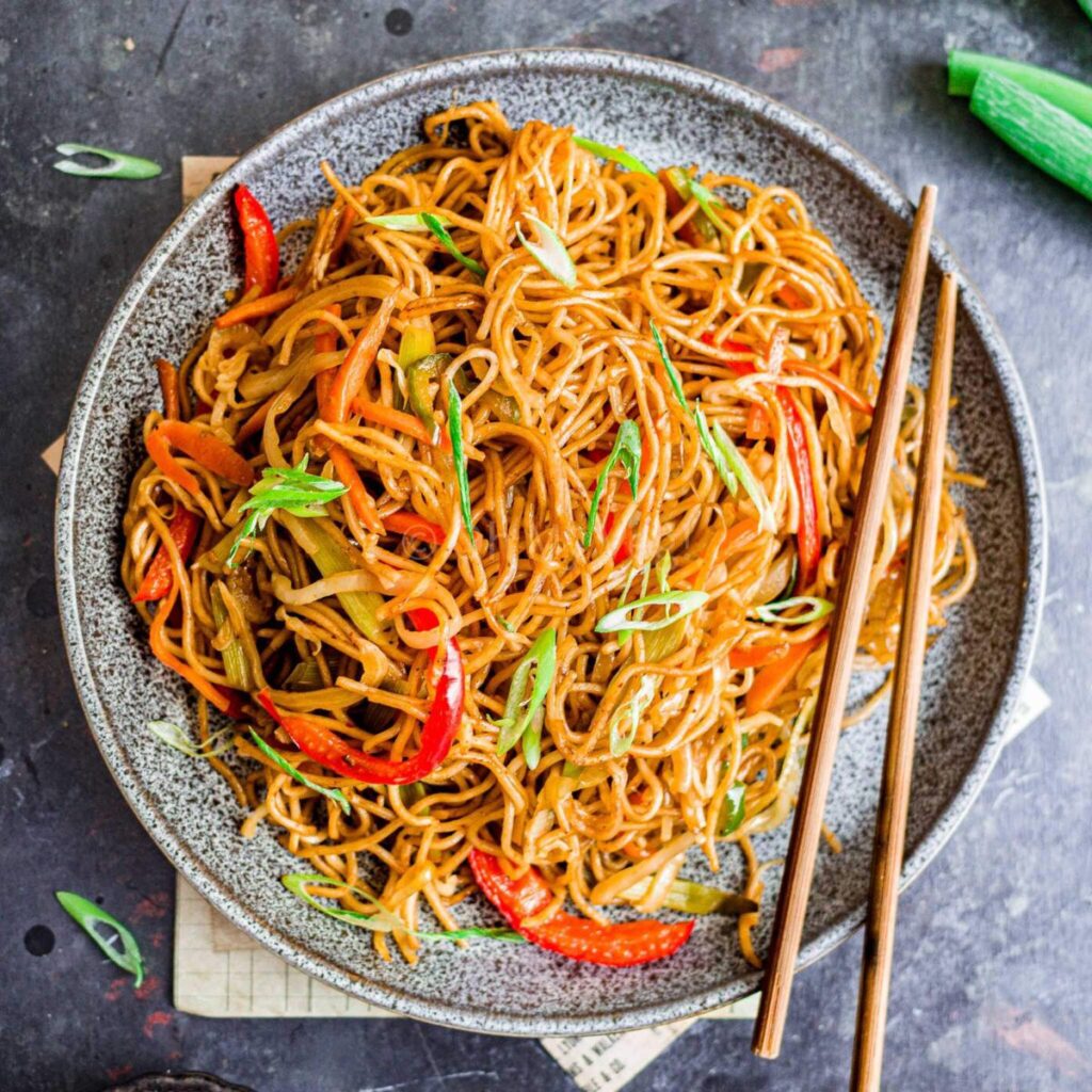 Hakka noodles